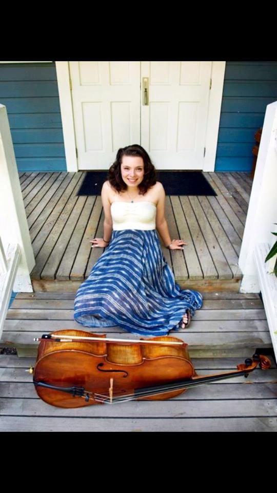 <i>Podcast: Bainbridge On Campus:</i> <br>Catherine Edwards – graduating senior and cellist