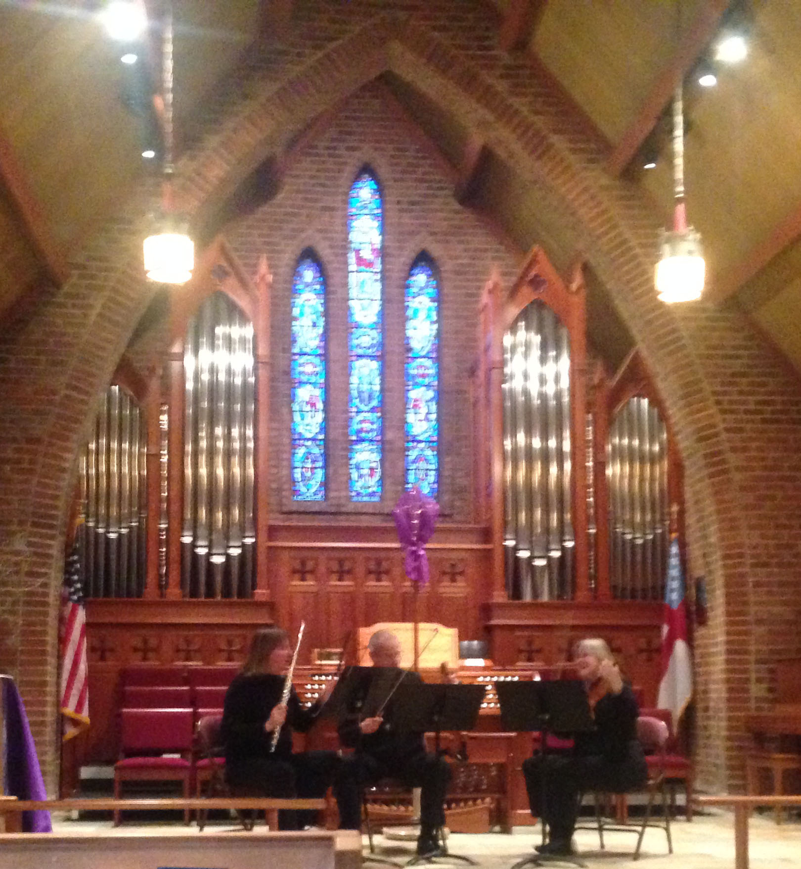 <i>Podcast: What’s Up Bainbridge:</i> <br>Intimate Music Series returns Jan 6th to St Barnabas Church