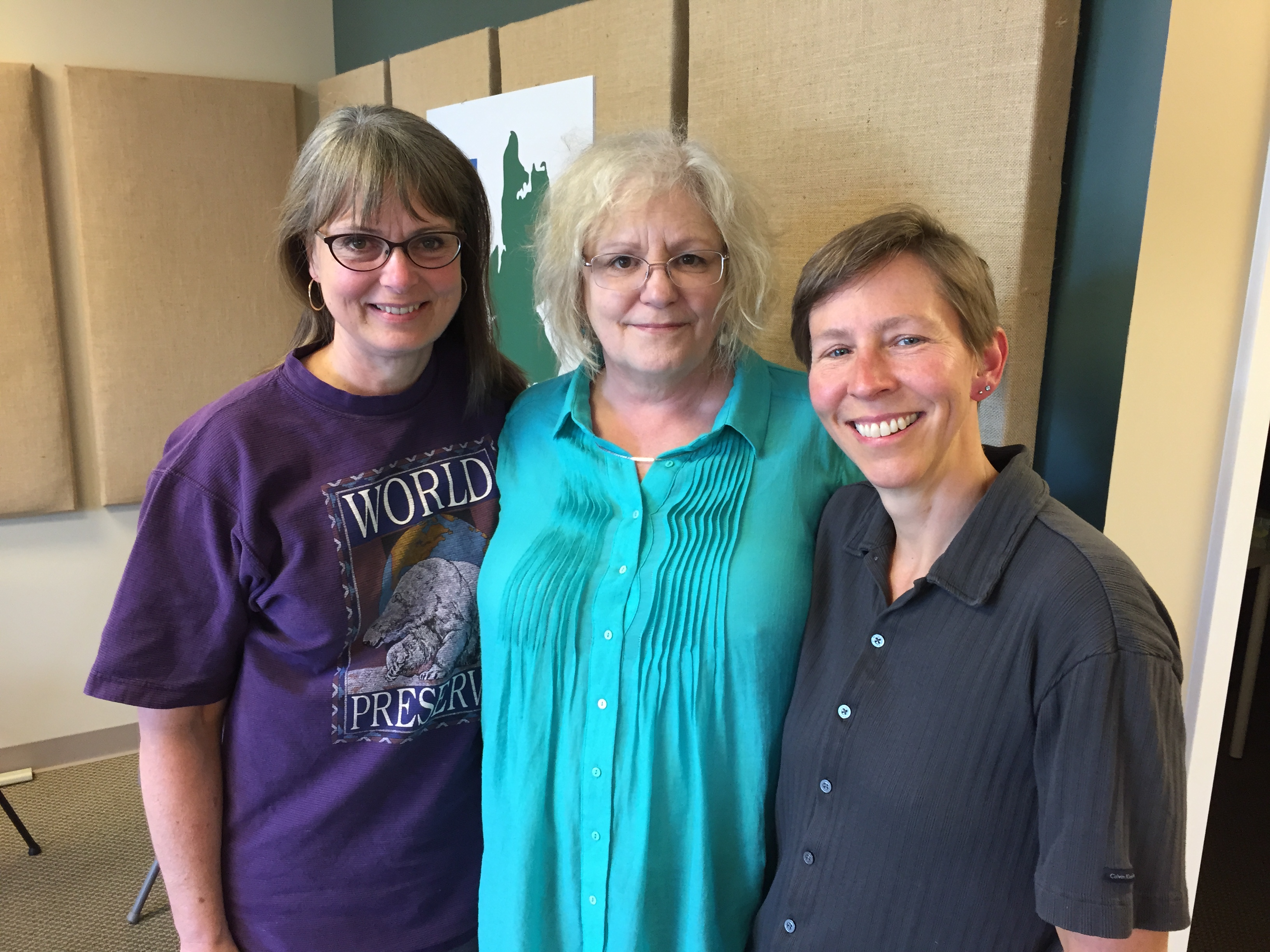 <i>Podcast: Community Cafe Bainbridge:</i> <br>Earth Art Bainbridge – artists with a cause