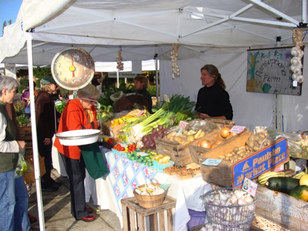 <i>Podcast: Tastes of Bainbridge:</i> <br> Farmers Market October 10