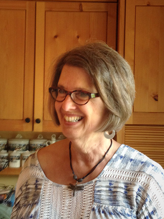 <i>Podcast: What’s Up Bainbridge: </i><br>Claudia McKinstry Egg Tempera Demo at Bainbridge Arts & Crafts July 2