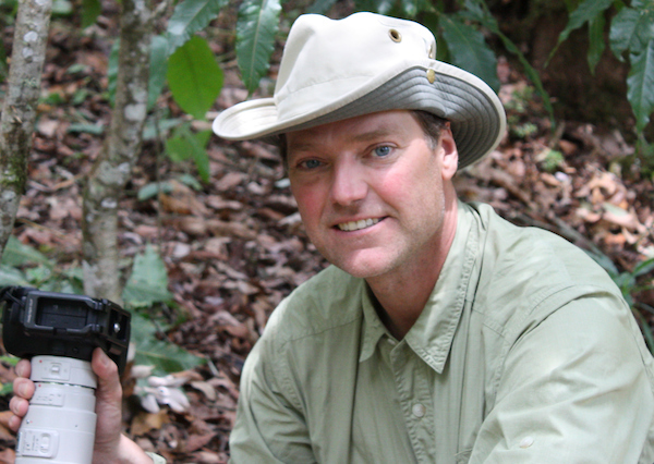 <i>Podcast: What’s Up Bainbridge:</i> <br>Spellbinding presentation on owls by naturalist photographer Paul Bannick