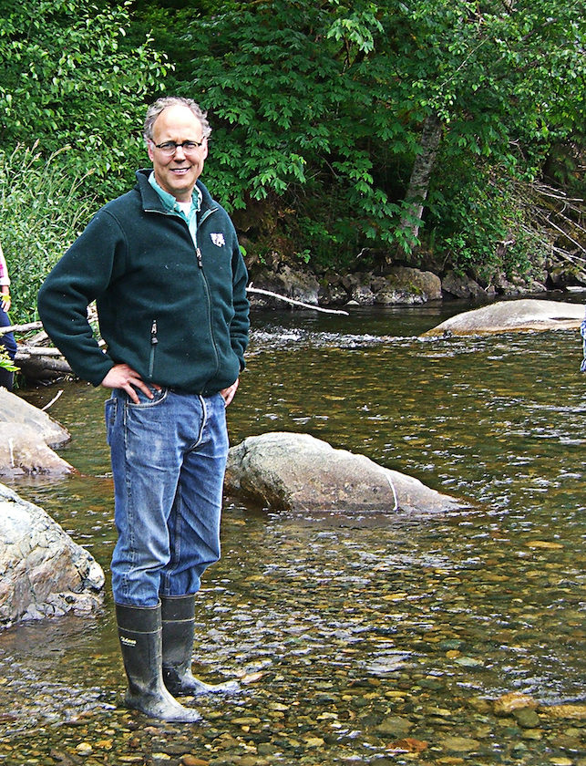 <i>Podcast: What’s Up Bainbridge: </i><br>Jacques White on declining salmon population: June 6 at the Treehouse